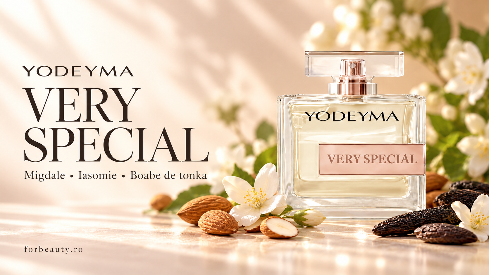 Flacon Yodeyma Very Special alături de migdale, flori de iasomie și boabe de tonka, pe fundal cald.
